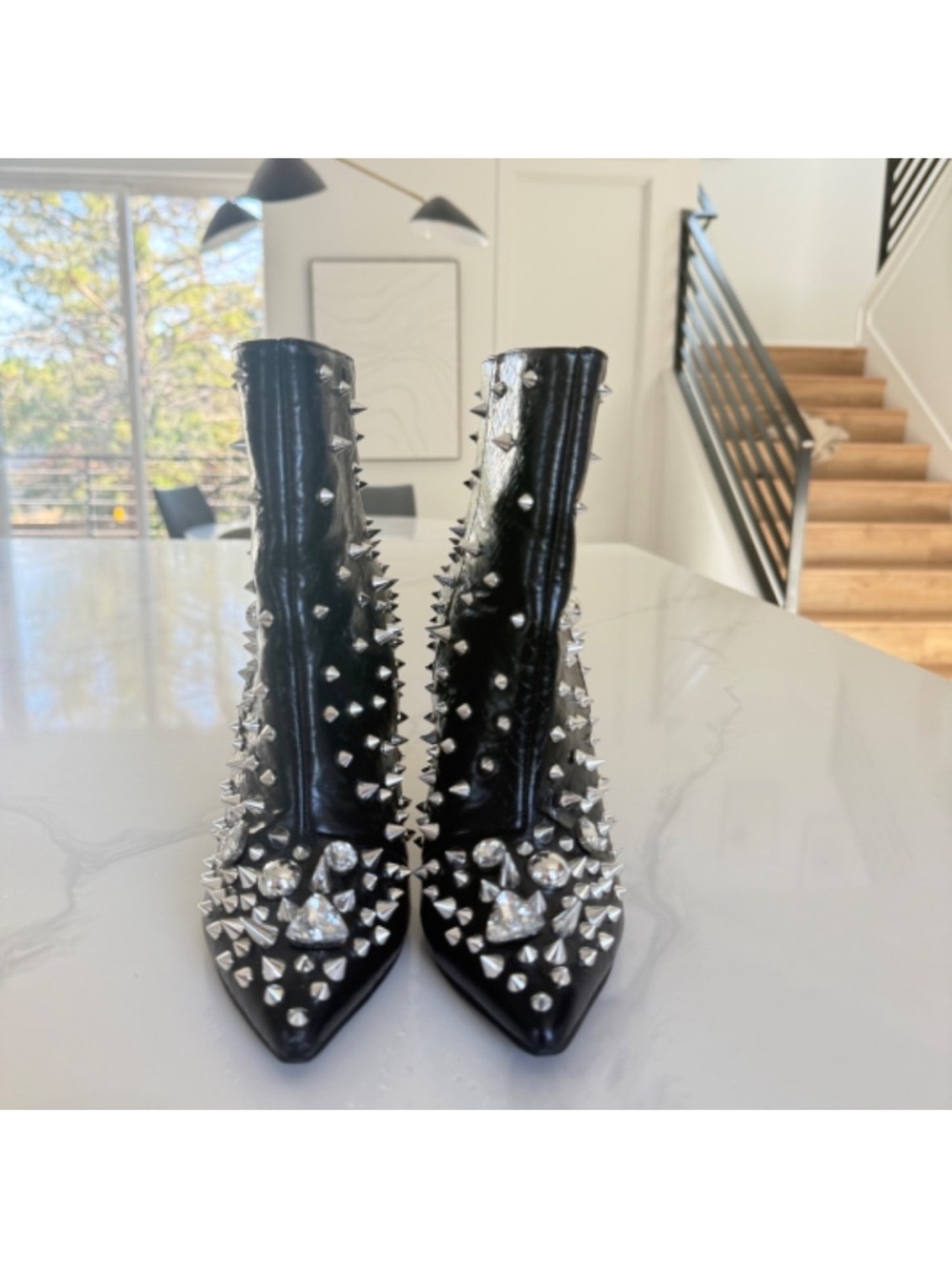 🖤Black Studded Pointed Toe Ankle Boots, size 8, NWOT!! 🖤
